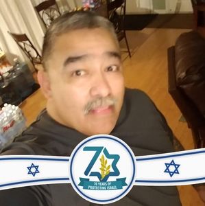 Meet your Posher, Natividad